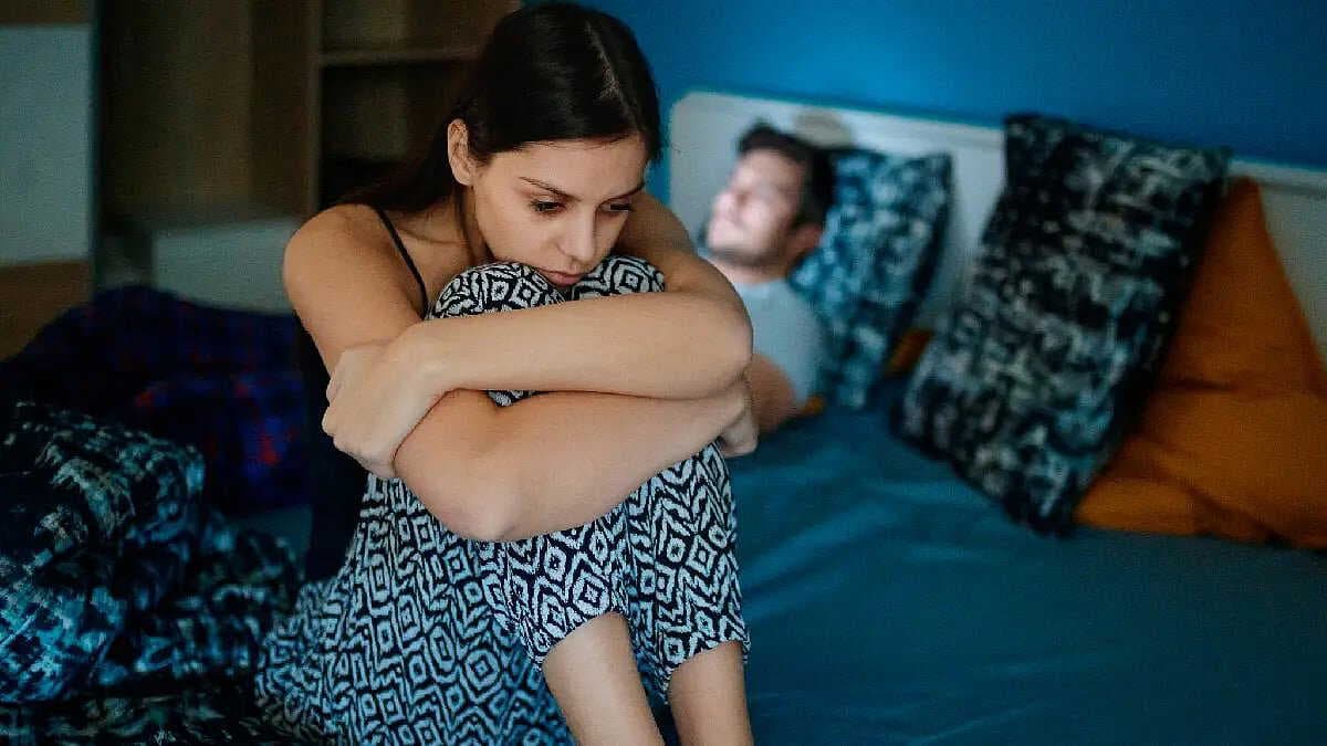 Are you becoming an ‘easy partner’ to avoid fights in a relationship? It may be hurting you more than you think