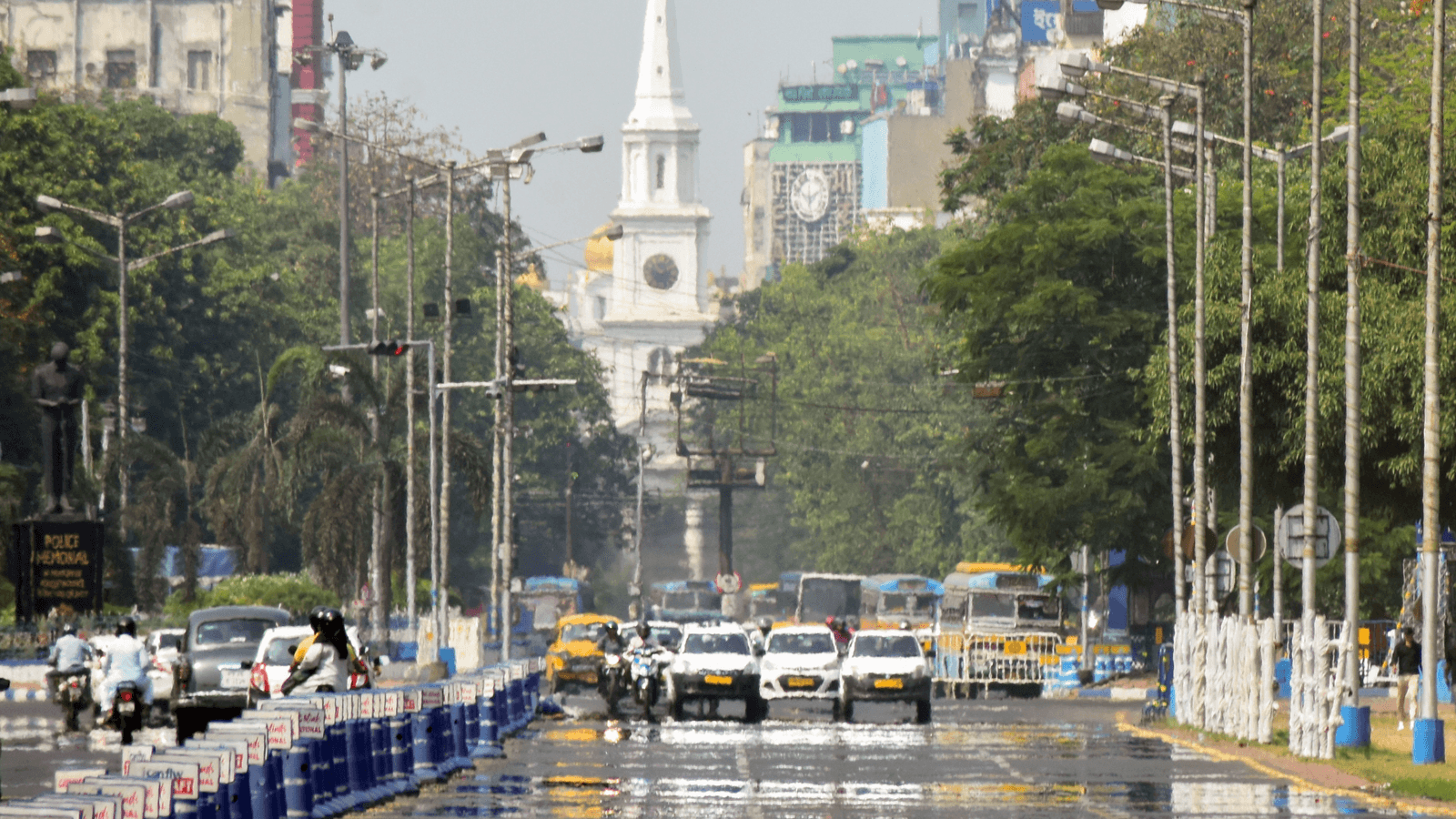 Heat returns to South Bengal as rain stays away; North Bengal braces for heavy showers