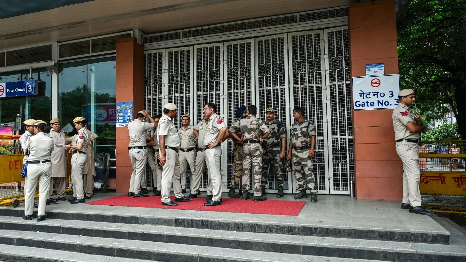 Delhi Metro shuts 16 stations amid CJP protest