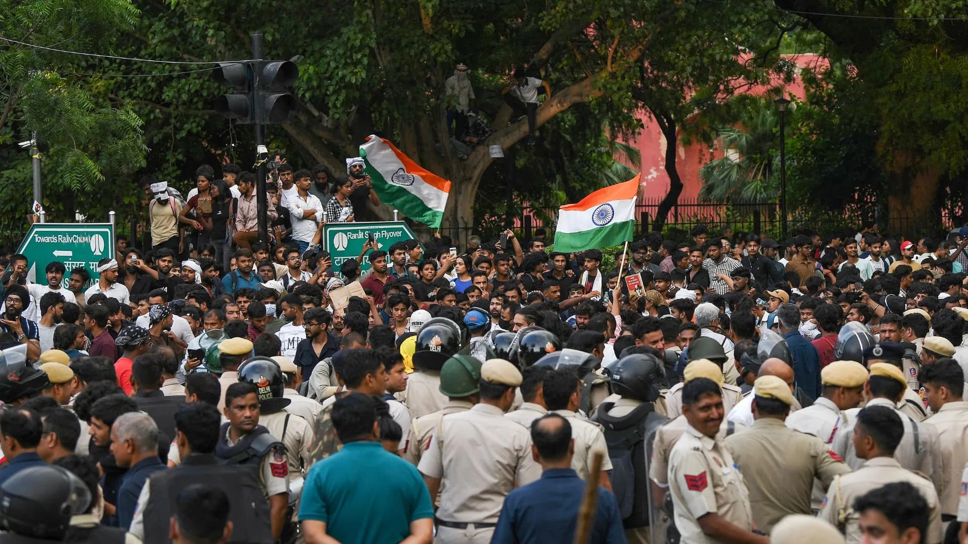 CJP's protest continues, demanding Dharmendra Pradhan's resignation
