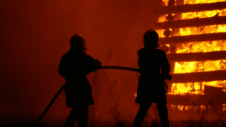 Heatwave triggers spike in Delhi fires, firefighter injured in NW blaze