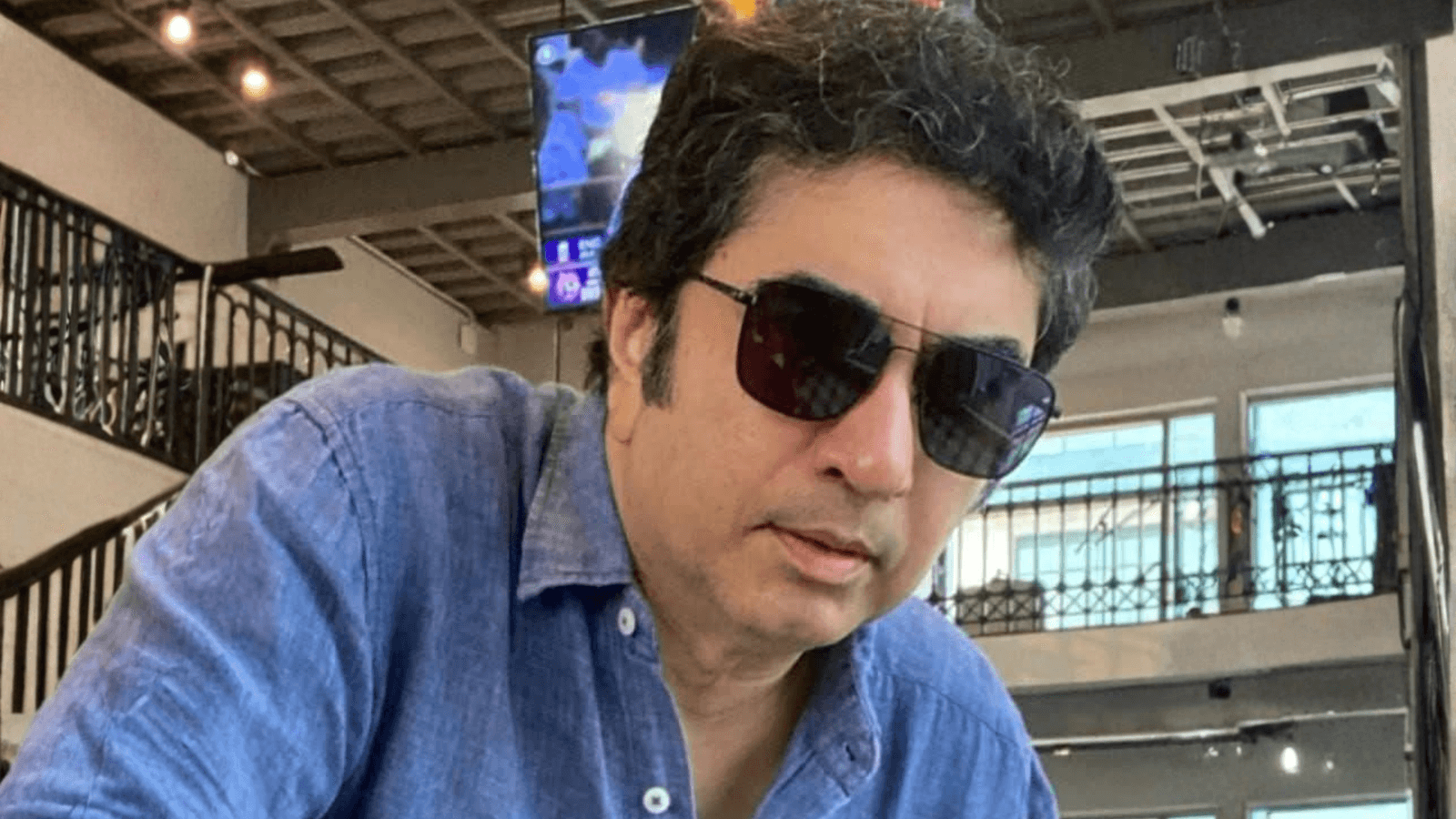 Filmmaker Anik Dutta dies after falling from terrace at South Kolkata residence