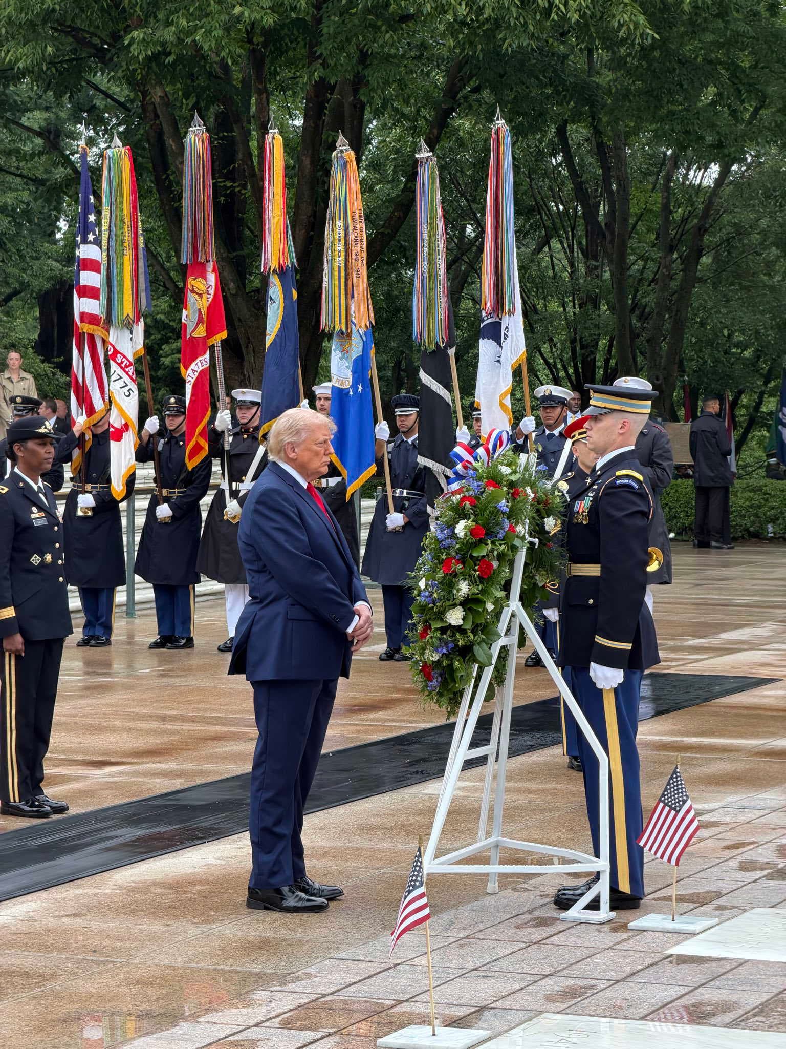 Trump honors fallen troops at Arlington during Memorial Day ceremony