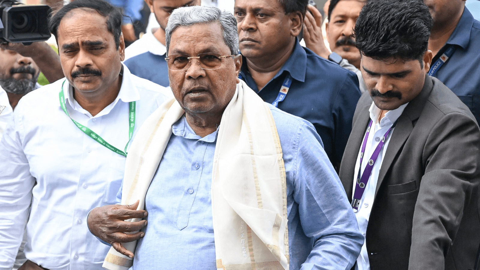 Karnataka Congress faces fresh churn as MLAs seek cabinet reshuffle, to meet high command