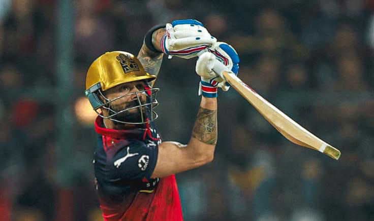 Virat Kohli reaches historic IPL milestone, leaves Dhoni and Rohit behind