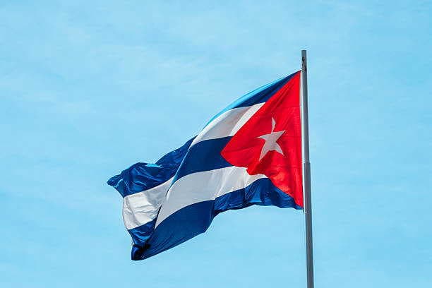 Cuba without fuel: 22 hours of darkness a day, an entire nation sinking into powerless silence