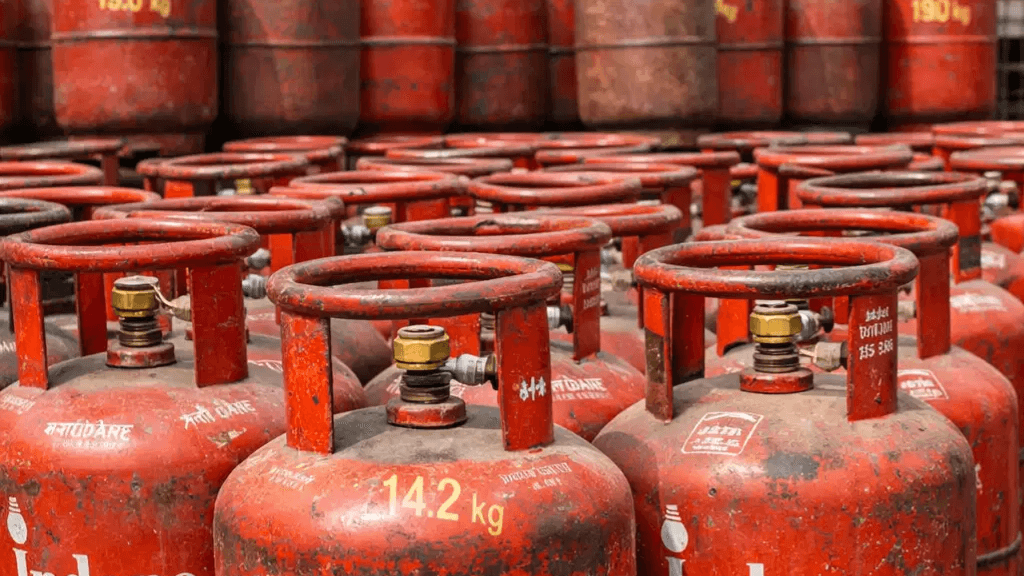 Ujjwala beneficiaries to get subsidy on only 4 LPG cylinders annually, announces govt