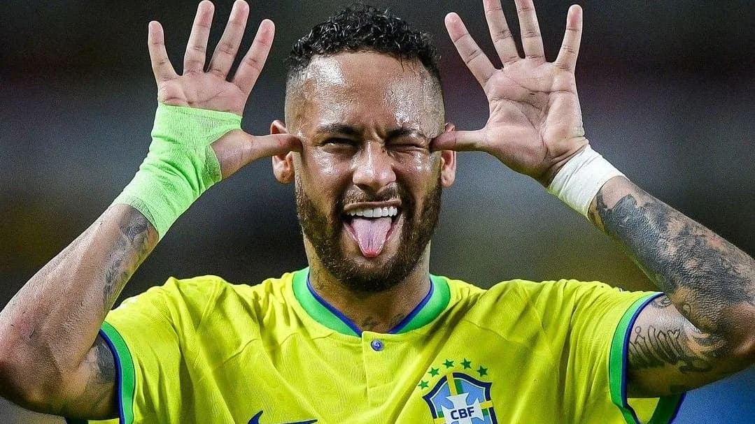 Neymar's future hinges on decisive Santos talks. । File Image