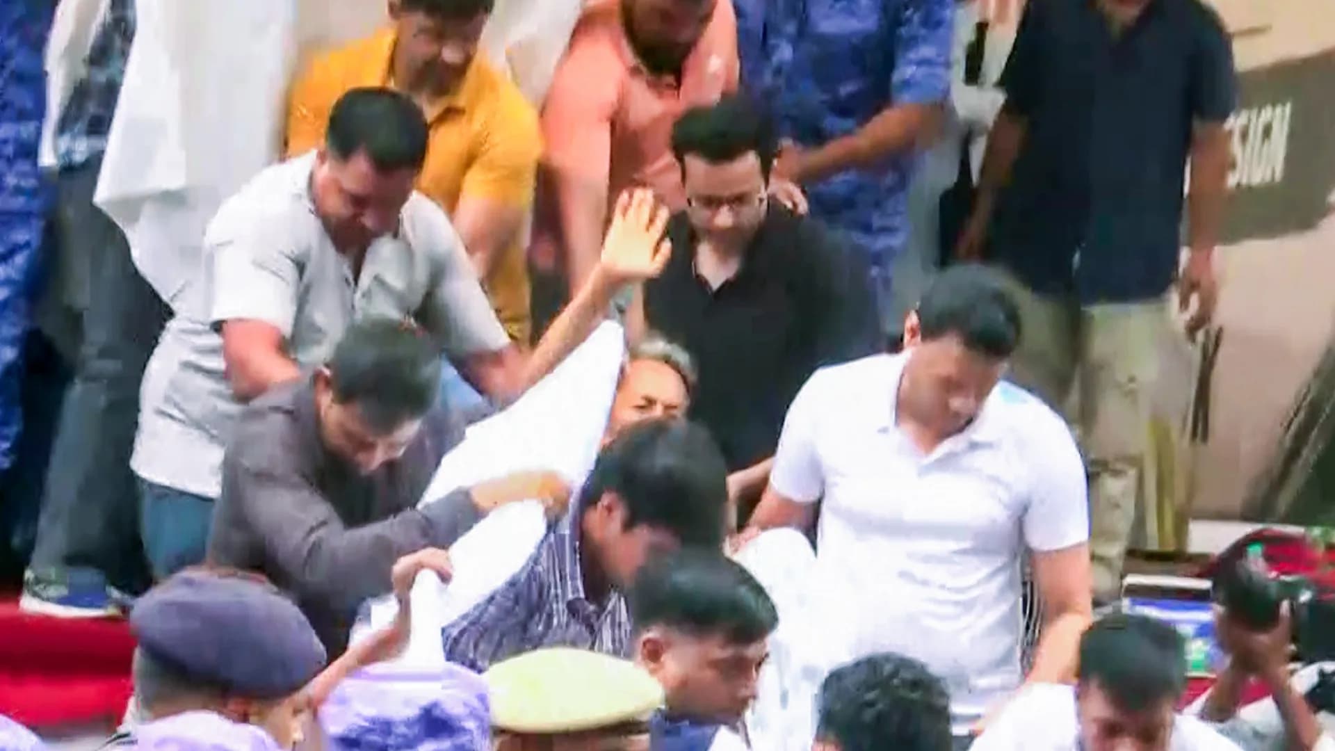 Police take Environmentalist Sonam Wangchuk to the hospital during his ongoing hunger strike at Jantar Mantar