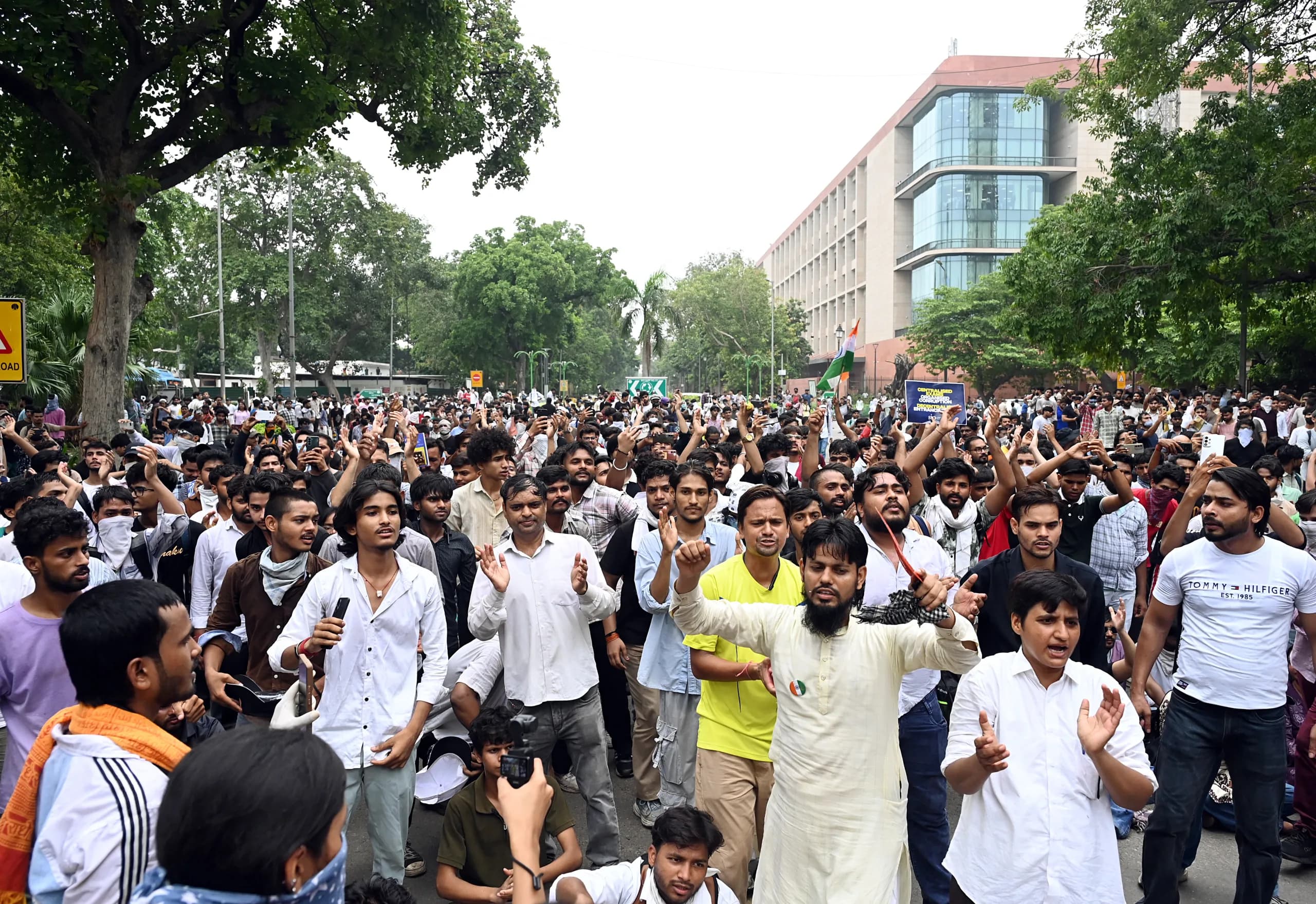 The FTII Students' Association held a protest on campus in support of the CJP and Sonam Wangchuk-led movement against alleged exam paper leaks / ANI