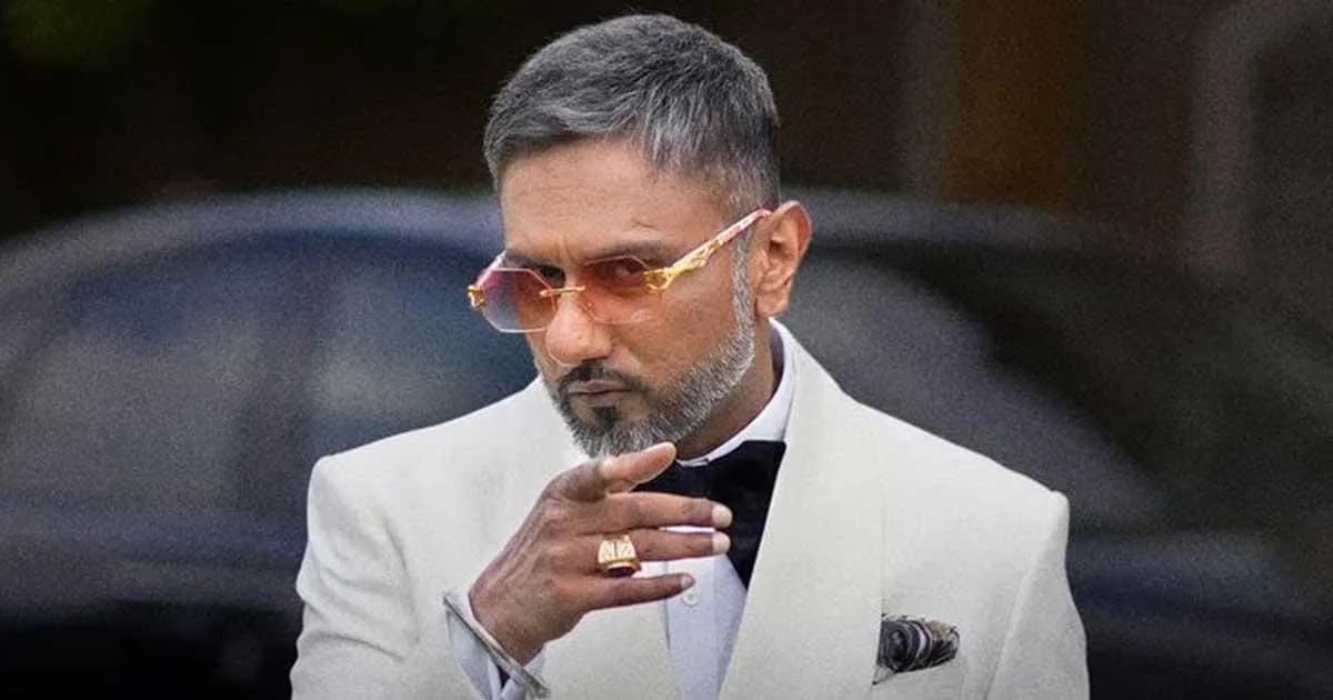 Honey Singh announces postponement of Moonlight teaser.