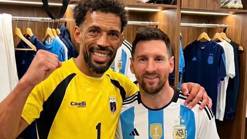 Vozinha and Leo Messi