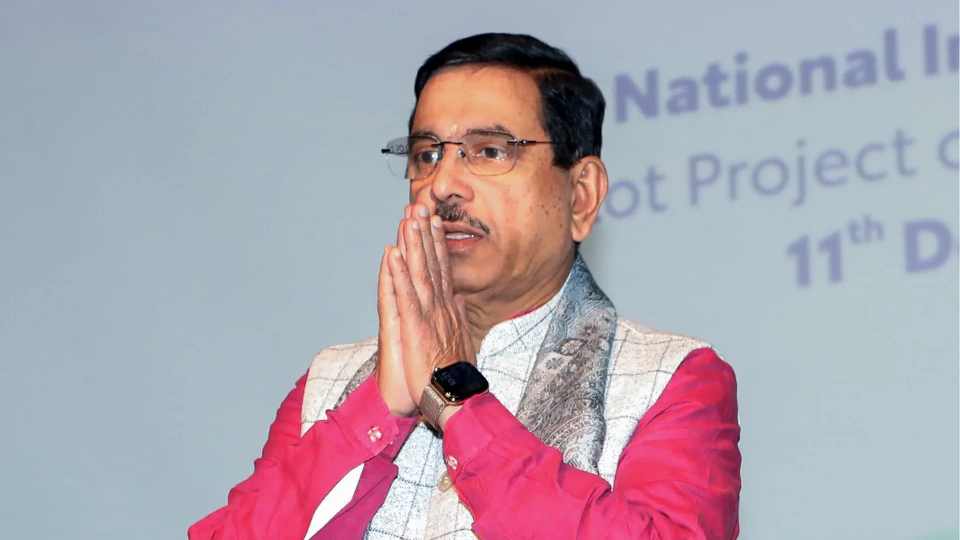 Pralhad Joshi takes charge as Education Minister