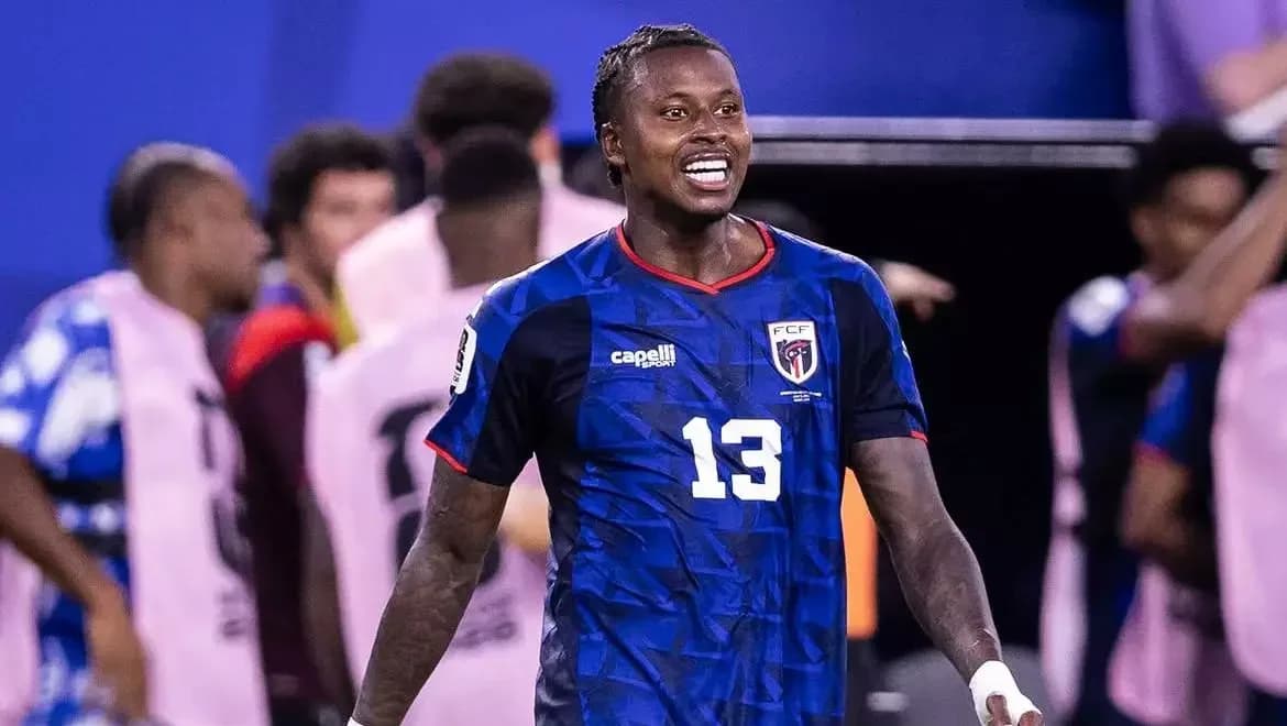 Cape Verde's Sidny Cabral celebrates after scoring the second goal against Argentina at the Round of 32 in the FIFA World Cup