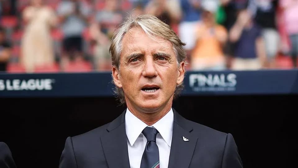 Why is Roberto Mancini back as Italy coach after another World Cup failure?